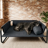 Lit surélevé pour chiens et chats – Design moderne et élégant, structure en métal durable, tissu amovible, lavable et respirant – Intérieur/extérieur – Toutes saisons