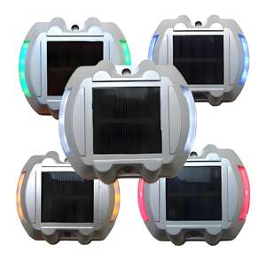 Marqueur routier en acier à énergie solaire, lumière LED réfléchissante, œil de chat pour la signalisation routière et autoroutière - Product Image 2