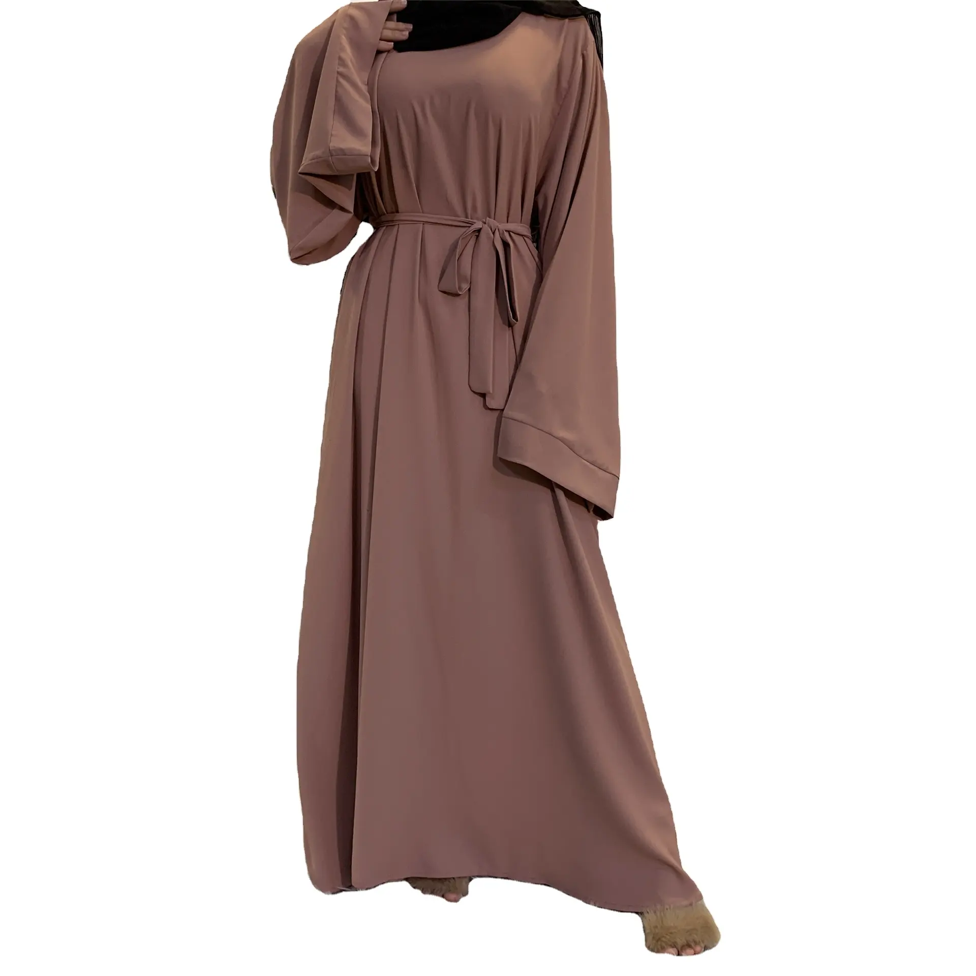 A Muslim national robe with a three-piece cape muslim long dress women