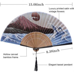 Abanicos Plegables de Madera con Diseño Artístico y Temática de Amor, Exquisitamente Tallados a Mano, Impresos Personalizados, Hechos con Material Plástico Resistente - Product Image 2