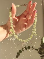 Collier ras du cou Y2K à couches, en éclats de pierre naturelle, avec chaîne à maillons en acier inoxydable et perles pastel artistiques, pour cadeau, production rapide