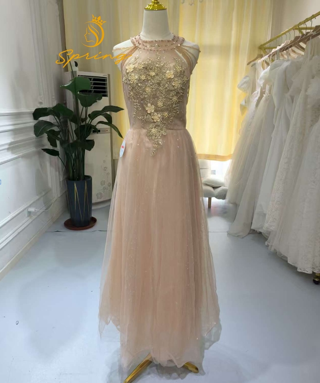 Elegant Yellow Gold Bridesmaid Dresses for 2022/23