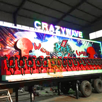 Manège pliable de type Crazy Wave monté sur remorque, équipement de divertissement extérieur pratique pour les foires nomades