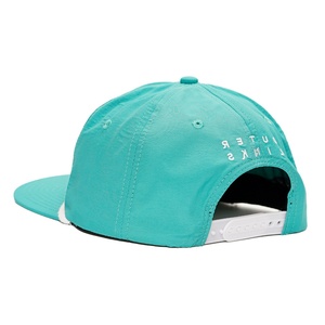 Gorras de Béisbol Personalizadas de 5 Paneles Sin Estructura con Cierre a Presión, Logotipo Bordado en 3D, Gorras de Nailon - Product Image 3