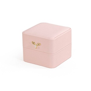 Wholesale Custom Luxury PU LED Light Jewelry <b>Boxes</b> for Necklaces Luxury Customised PU Gift Jewellery Storage Solutions - Product Image 2