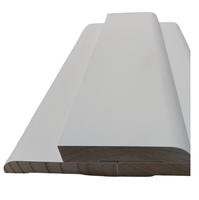 Moulures murales décoratives en bois massif blanc apprêté sur mesure, écologiques et durables, pour intérieur