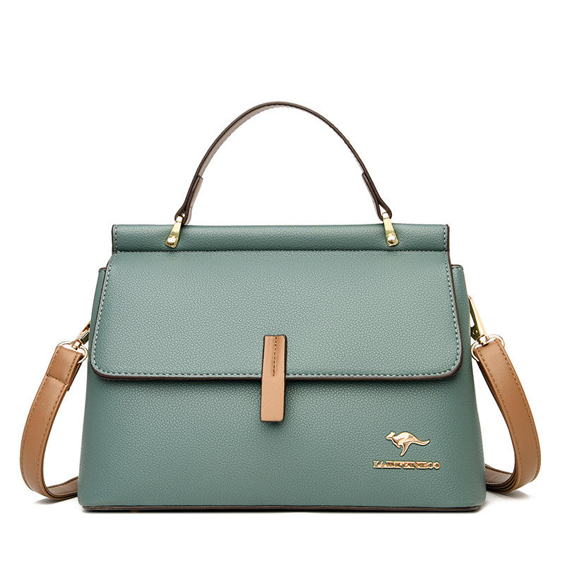 สีเขียว