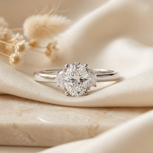 Anillo de Compromiso Clásico de Platino Sólido de 14K con Diamante Cultivado en Laboratorio de 1.20 Quilates, Corte Ovalado, Halo, Certificado IGI, Chapado en Rodio - Product Image 1