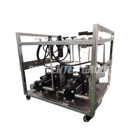 Système de surpression pneumatique à piston pour le transfert de gaz entre les secteurs industrieurs