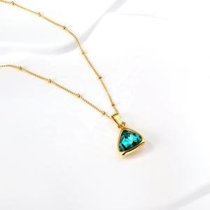 Collier pendentif plaqué or 18 carats avec pierre triangulaire, ensemble de bijoux pour femme, cadeau de mariage - Product Image 4