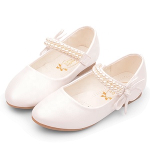 Gran oferta 2025 nuevos zapatos de cuero blanco para niña, zapatos planos con perlas, uniforme escolar de flores, vestido de fotografía - Product Image 1
