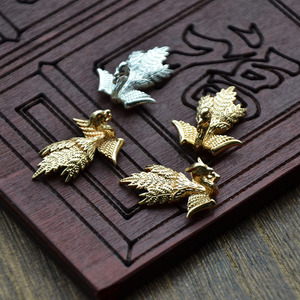 Pendentif Aigle en Alliage de Cuivre 16x22mm Plaqué Or et Argent, Accessoire Hanfu Style Ancien, Breloque DIY - Product Image 3