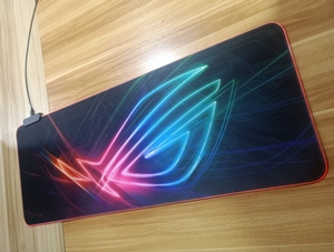 <span class=keywords><strong>Tapis</strong></span> de <span class=keywords><strong>souris</strong></span> de jeu <span class=keywords><strong>ergonomique</strong></span> RGB, grand format, antidérapant, avec logo imprimé, <span class=keywords><strong>tapis</strong></span> de bureau LED, fabricant de <span class=keywords><strong>tapis</strong></span> d'ordinateur - Product Image 2