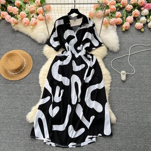 Nuevo Vestido Casual de Gasa para Mujer, Cuello en V, Manga Corta, Cuello Camisero, Estampado en Contraste, Largo Midi, para Primavera, Otoño y la Hora del Té - Product Image 2