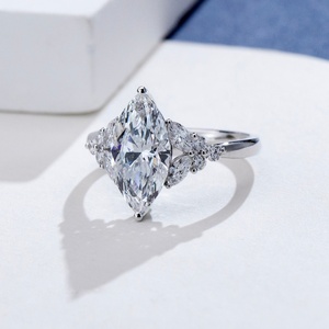 Bague en or 18 carats de luxe avec diamant de laboratoire de forme marquise de 2 carats E VS1, modèle MSR-1965 - Product Image 3