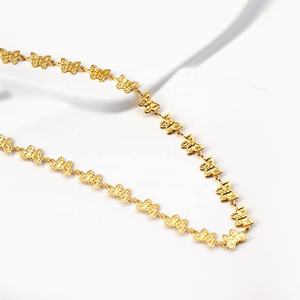 Collier Papillon Plaqué Or 18 carats en Acier Inoxydable Étanche avec Breloques Personnalisées Délicates pour Femme - Product Image 4