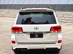Oferta de Exportación: Toyota <span class=keywords><strong>Land</strong></span> <span class=keywords><strong>Cruiser</strong></span> 4.0L V8 VXR Automático, Volante a la Izquierda, Asientos de Cuero, Navegación, Bajo Kilometraje - Product Image 3