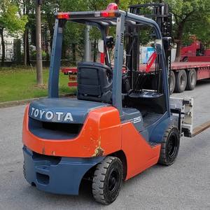 2.5טון יפני <span class=keywords><strong>toyota</strong></span> 8fdn25 בשימוש מלגזה במלאי - Product Image 3