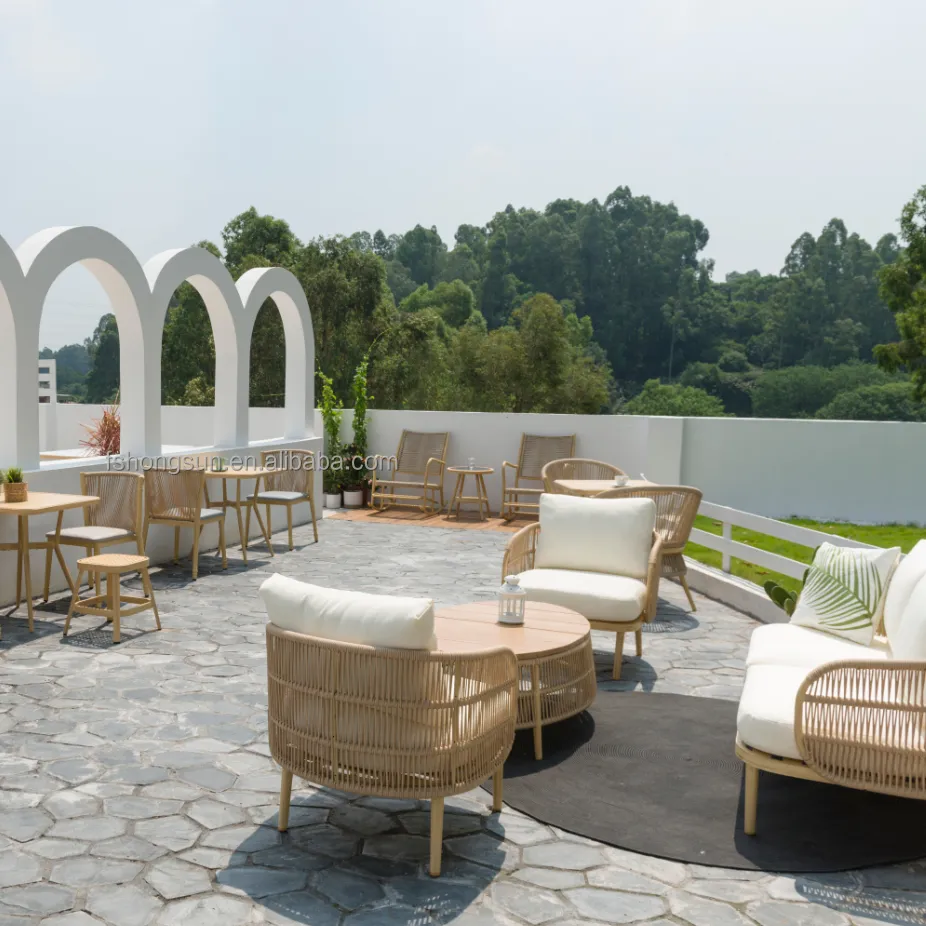 Hochwertiges Aluminium-Sofa garnitur im modernen Design für den Garten im Freien