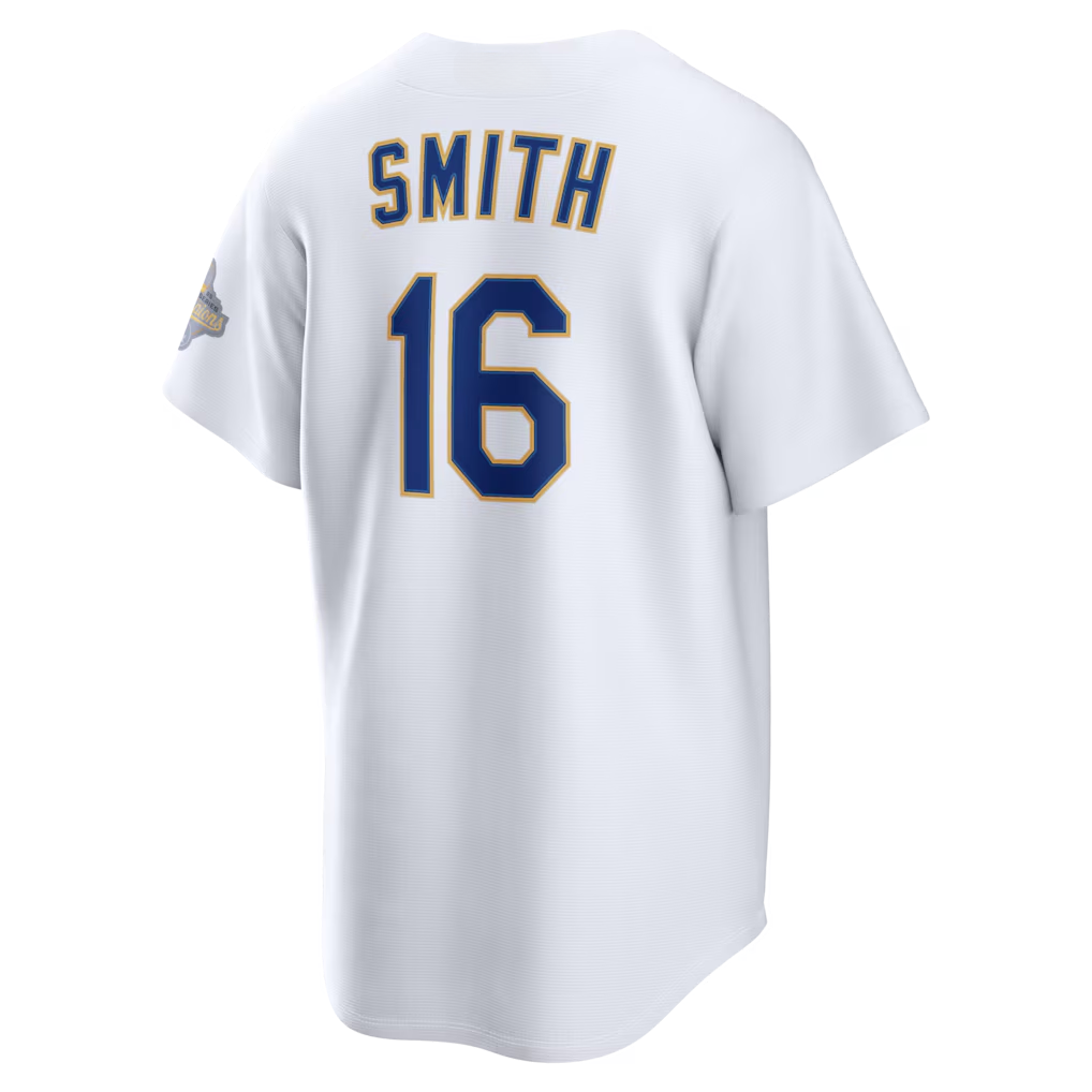 16 Smith White