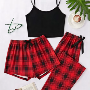 Set Pigiama Tre Pezzi da Donna in Colori Natalizi, Tessuto Morbido Lavorato a Maglia, Abbigliamento Casual per Casa - Product Image 1