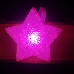 ขายส่งไฟ LED รูปดาวห้าแฉกแบบเรืองแสง ของเล่นดาวเรืองแสงแบบมือถือสำหรับการแสดงบนเวที อุปกรณ์เชียร์ - Product Image 6