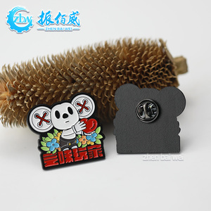 Nouvelle épingle en émail doux 3D style européen et américain, motif <span class=keywords><strong>ours</strong></span> amusant et audacieux, avec impression typographique personnalisée sur métal émaillé - Product Image 1