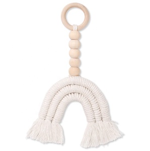 Commerci all'ingrosso fatti a mano rustici in legno naturale perline stringa Macrame <span class=keywords><strong>arcobaleno</strong></span> appeso a parete per la decorazione della stanza della scuola materna del bambino - Product Image 1