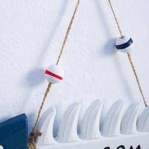 Décoration murale horizontale en bois style méditerranéen en forme d'arête de poisson, thème océan, pièce unique pour la maison - Product Image 1