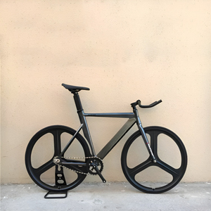 จักรยานเสือหมอบแบบฟิกซ์เกียร์ สามสปีด รุ่น Three Knife Speed Race Fly พร้อมเบรกแบบดับเบิ้ลวี โครงอะลูมิเนียม ล้อแมกนีเซียมอัลลอยขนาด 26 นิ้ว 14/16/18 สปีด ขนาด 52 ซม. - Product Image 5