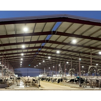 Structure en acier pour élevage de bovins et de moutons avec alimentation automatique compatible avec l'IoT |   Grange modulaire intelligente pour parc d'élevage automatisé
