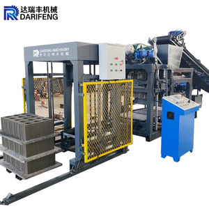 Machine à briques de pavé QT4-25, machine automatique de fabrication de blocs creux avec <span class=keywords><strong>plateforme</strong></span> <span class=keywords><strong>vibrante</strong></span> - Product Image 1