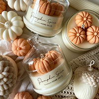 Personalisierte Duftkerze mit Kürbisgewürz-Aroma im Edlen Glas Luxuriöse Herbstduftkerze für Herbst-Einweihungsgeschenke