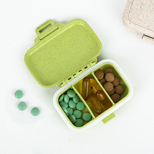 Wasserdichte Plastik-Medizinbox mit 3 Fächern, feuchtigkeitsbeständige Reise-Pillendose, Behälter für die tägliche Medikamenteneinnahme - Product Image 3