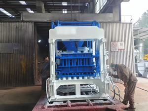 Hfqtj 5-15 लंबाई 1000 मिमी कर्बस्टोन सिंडर ब्लॉक बनाने वाली मशीनों को पेरु और चिला में माक्विना ब्लाक्रेटेस पैरा कंक्रेटो हॉट बिक्री - Product Image 6