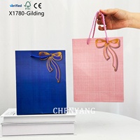 Sacs de shopping, carton ivoire, coussinets pour chaussures, gravure, ceintures, jouets, vernissage imperméable, pochette à rouge à lèvres, sacs de shopping mobiles