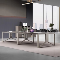 Mobilier de bureau moderne et luxueux et haut de gamme ensemble table et chaises de réunion en bois pour les conférences et les réceptions dans les écoles et les hôtels