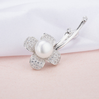 Broche de perle d'argent en forme de fleur de haute qualité pour la décoration de robe