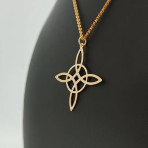 Collana con nodo di strega magica 316l in acciaio inossidabile Pvd 18k placcato oro gioiello spirituale collana celtica sacra amuleto Wiccan - Product Image 4