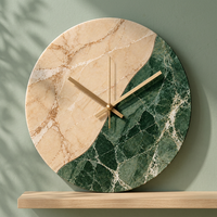 Jam Dinding Kuarsa Art Deco Besar dengan Tampilan Jarum, Desain Marmer Beige & Hijau Ukiran Tangan untuk Dekorasi Ruang Tamu
