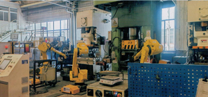 <span class=keywords><strong>Presse</strong></span> à <span class=keywords><strong>vis</strong></span> de précision pour forger des composants de montre avec une tolérance de 0.01mm - Product Image 5