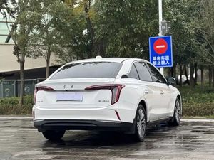 PRIX USINE HONGQI EQM5 2024 Voiture d'occasion à énergie nouvelle, conduite à gauche, <span class=keywords><strong>5</strong></span> places, autonomie 601-700 km, pour <span class=keywords><strong>taxi</strong></span>, 7000 unités en stock - Product Image 5