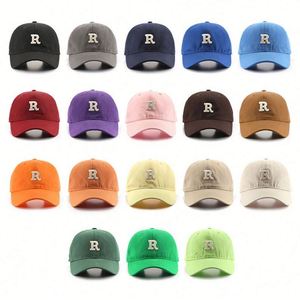 หมวกแก๊ปผ้าฝ้ายสีหลากหลายแบบขายส่ง หมวกเบสบอลปักโลโก้สีเทาเข้มสไตล์วินเทจ - Product Image 2