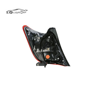 Feu arrière de voiture pour VITZ 2014-2016 <span class=keywords><strong>XP130</strong></span> FEU ARRIÈRE OEM R 81551-0D610 L 81561-0D610 Systèmes d'éclairage automobile - Product Image 3