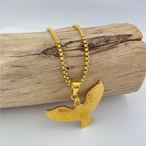 Collier pendentif Aigle en acier inoxydable doré pour homme, bijoux Hip Hop, pendentif animal du zodiaque, chaîne rétro tendance, Dongguan - Product Image 4