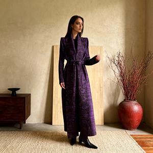 Robe Abaya en polyester plissé imprimé de luxe sur mesure pour femmes musulmanes, élégante pour les soirées - Product Image 2