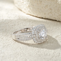 Prix d'usine Bagues en argent sterling 925 avec moissanite ronde taille brillant 1 carat pour femme, vente en gros
