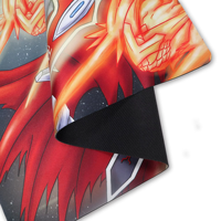 Tapis de jeu TCG antidérapant en caoutchouc avec impression par sublimation personnalisée, tapis de souris carré pour jeux de cartes, OEM