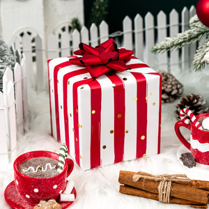 Rollo de Papel de Regalo a Rayas Rojas y Blancas con Puntos Dorados, Papel de Arte de Doble Cara para Envolver y Manualidades - Product Image 1