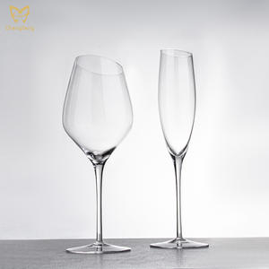 Bespoke แก้วไวน์คริสตัลขอบทองทำจากแก้วทรงสูงสำหรับฉลองครบรอบและคริสต์มาส - Product Image 6